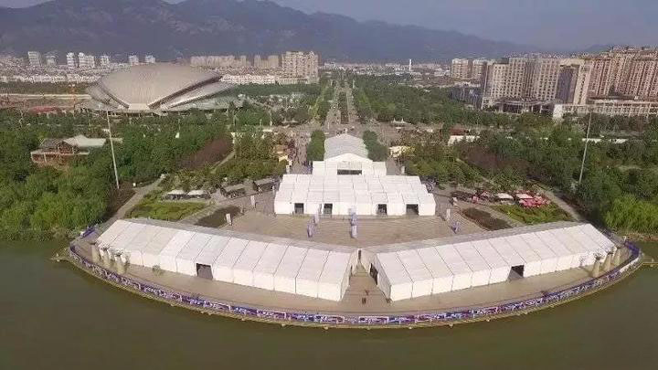 沒想到！臨海的這些戶外家具竟還有這么“撩人”的魅力！